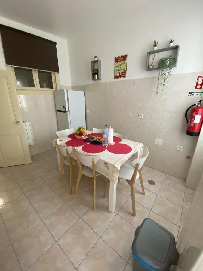Pedro Surf Shelter Apartman Lisboa Kültér fotó