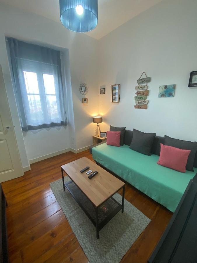 Pedro Surf Shelter Apartman Lisboa Kültér fotó